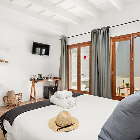 Hotel Boutique Ses 5 Claus Ciutadella  Buitenkant foto